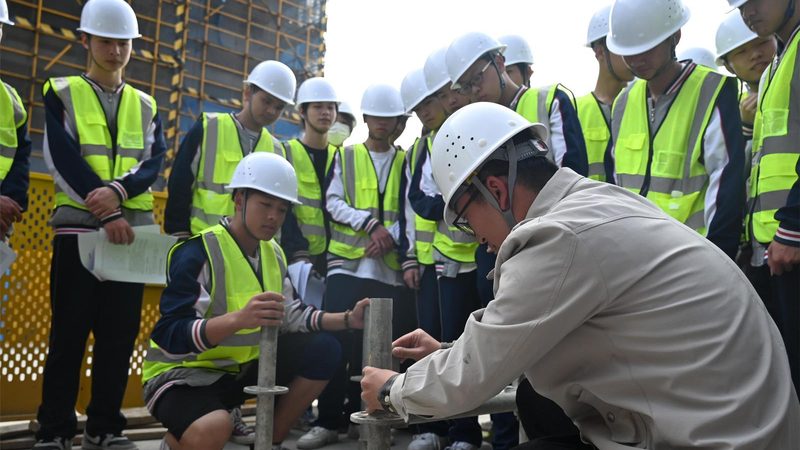 建筑工程施工合同范本：关键要素与注意事项